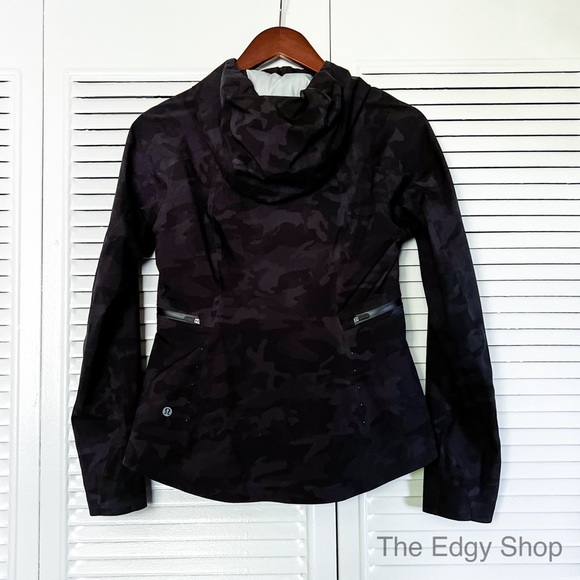 lululemon athletica | Break a Trail Jacket Incognito Camo Multi Grey - Picture 5 of 8